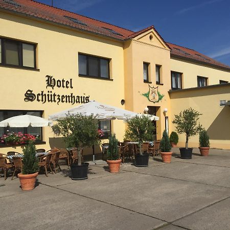 Hotel Schuetzenhaus Bruck  Екстериор снимка