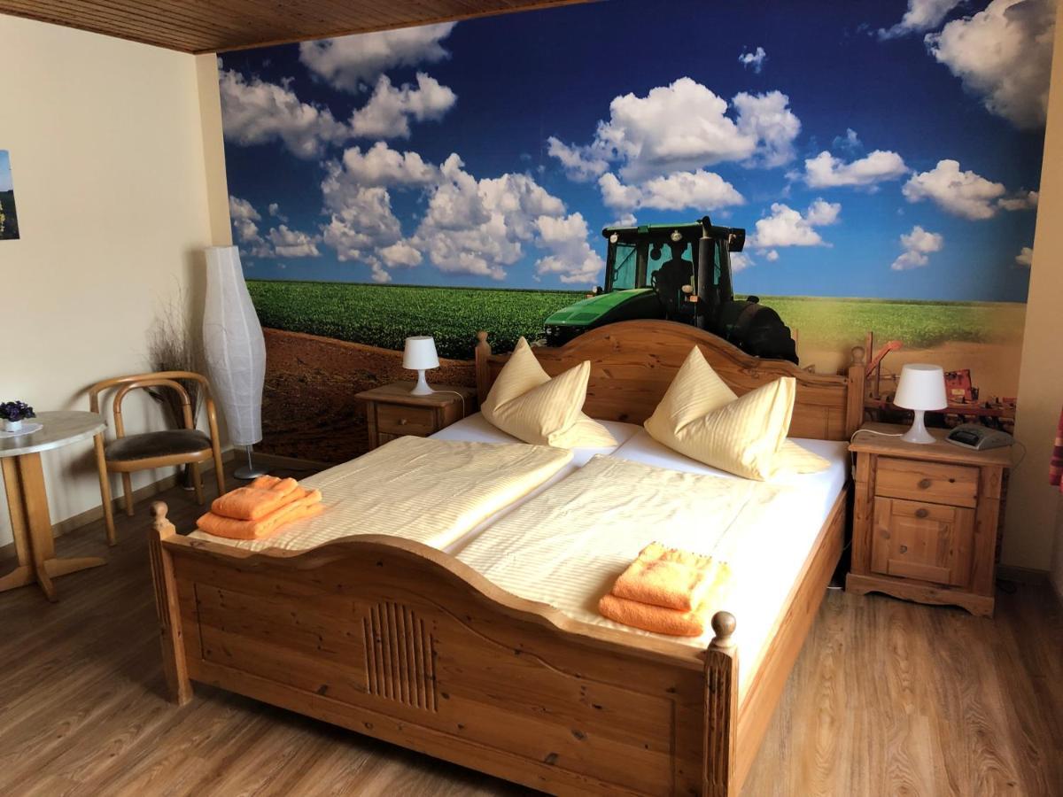 Hotel Schuetzenhaus Bruck  Екстериор снимка